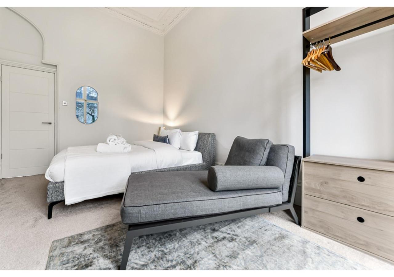 Upscale Urban Haven: Luxury Flat Apartment London Luaran gambar