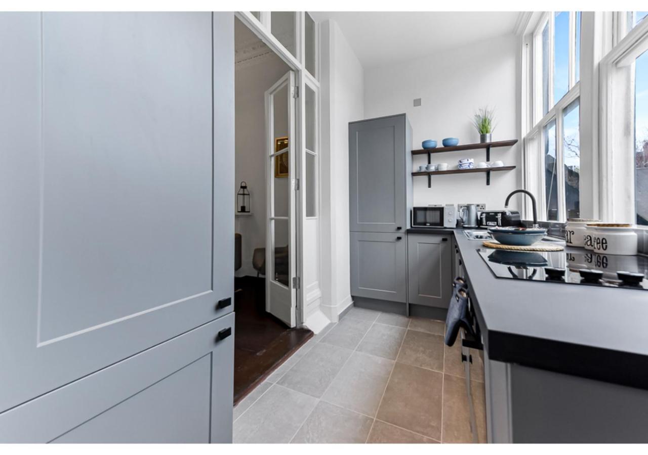 Upscale Urban Haven: Luxury Flat Apartment London Luaran gambar